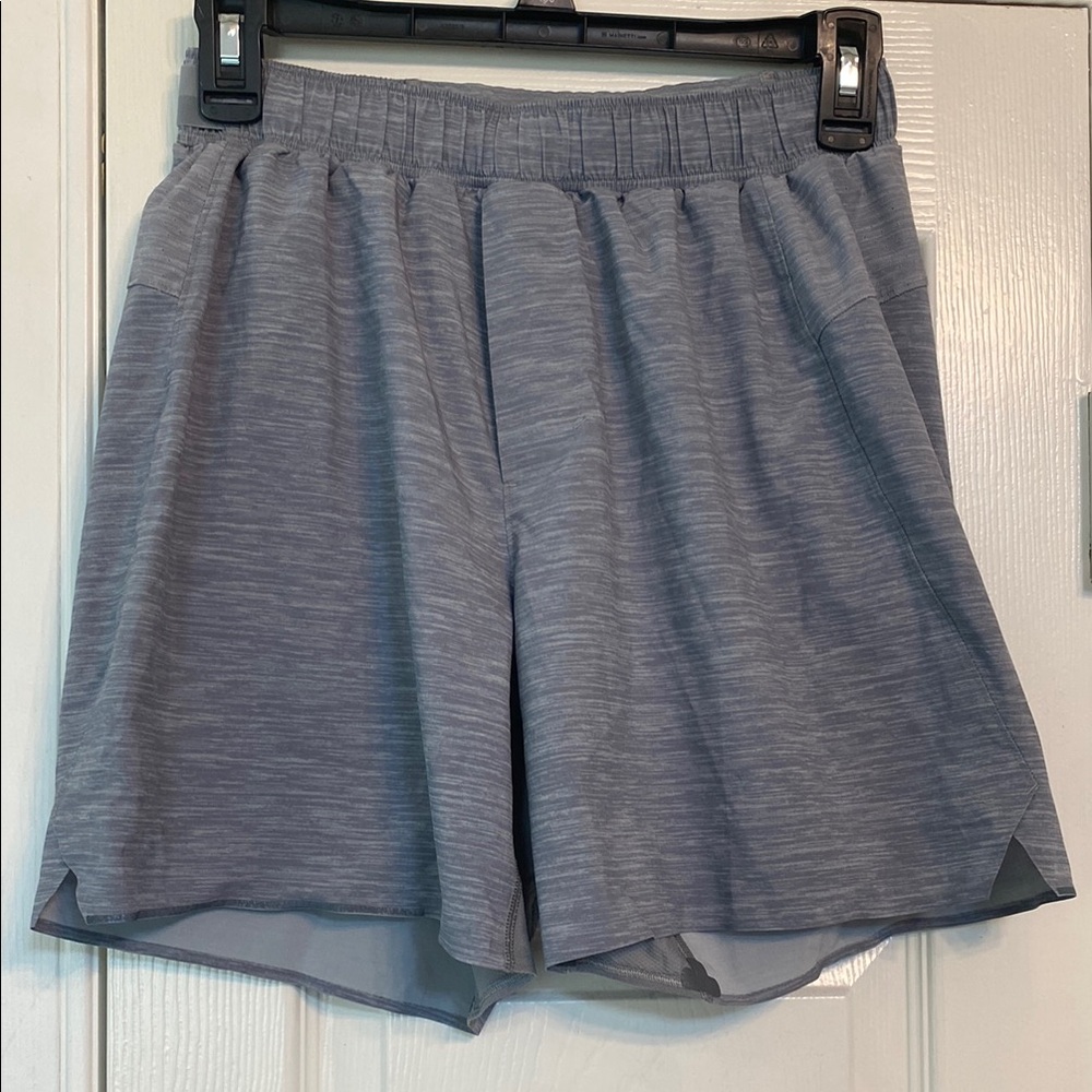 Lululemon Athletica Gray Athletic Shorts with Elastic Waistband